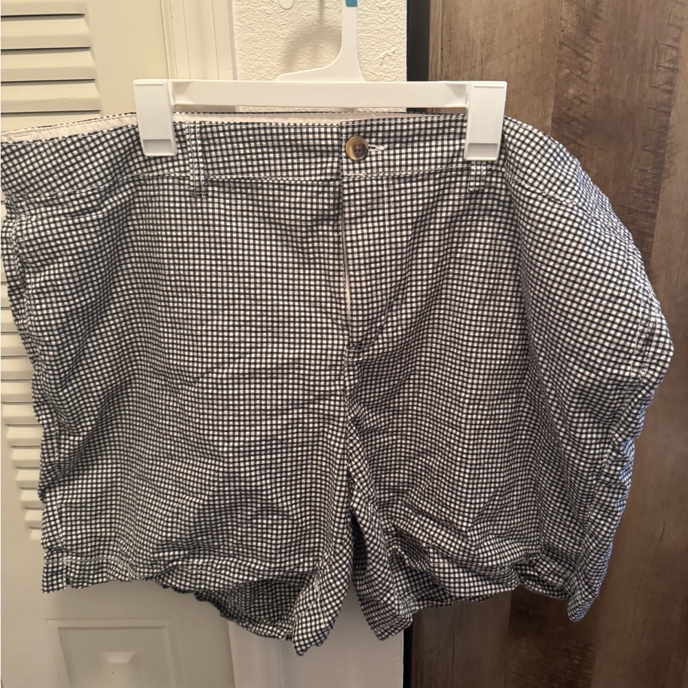 Old Navy Black and White Bermuda Shorts